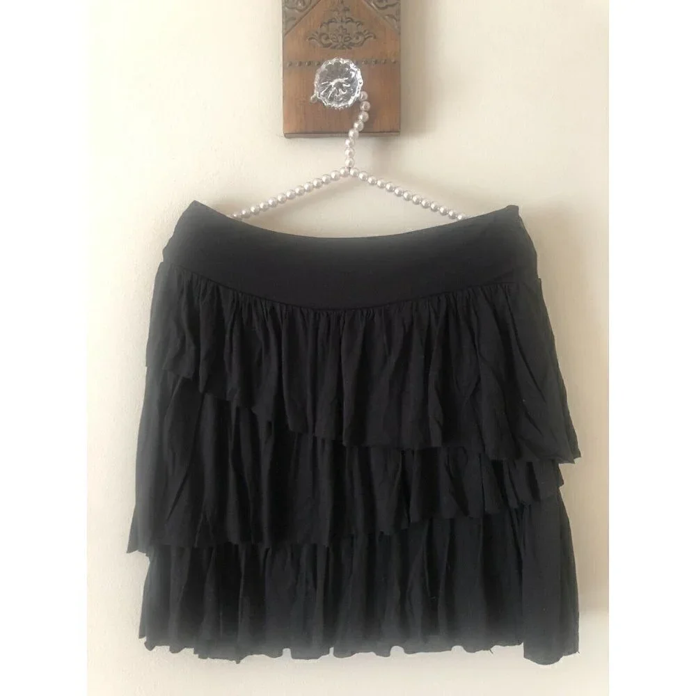 NWT Banana Republic Womens Size 2 Black Ruffled Layered Skirt Soft Modal